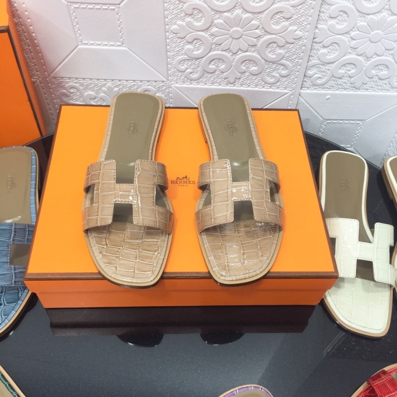 Hermes Slippers